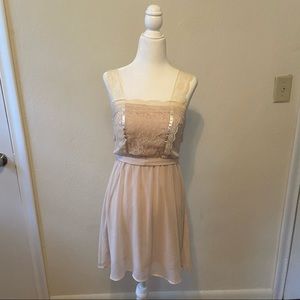 BABY DOLL LACE CREAM DRESS